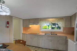 420 Walnut St, Lykens, PA 17048 - Photo 17