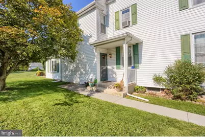 457 E Market Street, Williamstown, PA 17098 - Photo 5