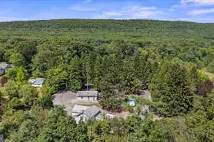 239 Hill St, Lykens, PA 17048 - Photo 37