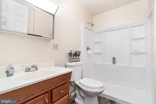 191 Chartwood Dr, Harrisburg, PA 17111 - Photo 13