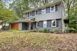 1421 Jill Dr, Hummelstown, PA 17036 - Photo 3