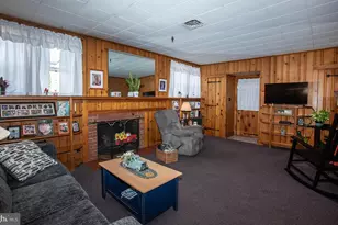 100 W Broad St, Elizabethville, PA 17023 - Photo 27