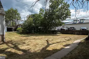 100 W Broad St, Elizabethville, PA 17023 - Photo 7