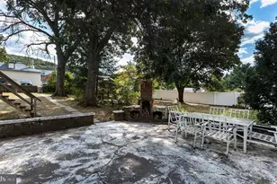 100 W Broad St, Elizabethville, PA 17023 - Photo 13