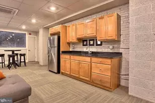 231 State St, Harrisburg, PA 17101 - Photo 25