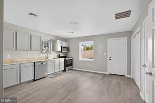 1616 Park St, Harrisburg, PA 17103 - Photo 3