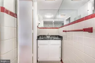 2304 N 2nd St, Harrisburg, PA 17110 - Photo 29