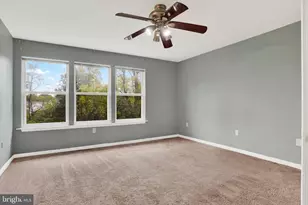 5772 Hidden Lake Dr, Harrisburg, PA 17111 - Photo 21