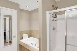 2816 Pin Oak Dr, Harrisburg, PA 17112 - Photo 11