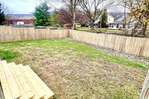 2040 Chevy Chase Dr, Harrisburg, PA 17110 - Photo 33