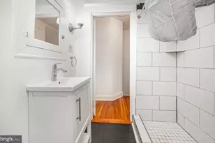 2447 Penn St, Harrisburg, PA 17110 - Photo 15