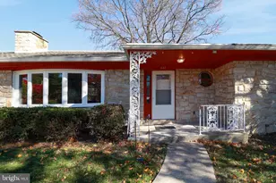 661 Colleen Dr, Harrisburg, PA 17109 - Photo 3