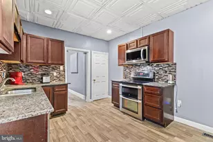 210 N 67th St, Harrisburg, PA 17111 - Photo 7