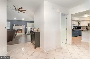 104 Cambridge Dr, Hershey, PA 17033 - Photo 3