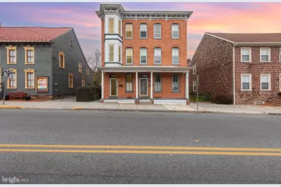 33 E Main Street, Middletown, PA 17057 - Photo 1
