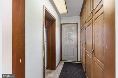 33 E Main Street, Middletown, PA 17057 - Photo 15