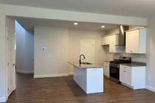 124 Magnolia Dr, Middletown, PA 17057 - Photo 11