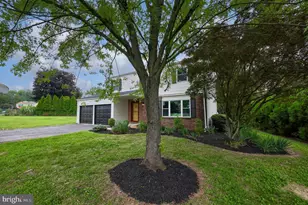 728 Blue Jay Rd, Harrisburg, PA 17111 - Photo 3