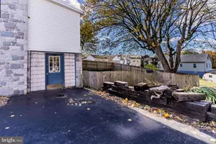 915 Main St, Harrisburg, PA 17113 - Photo 33