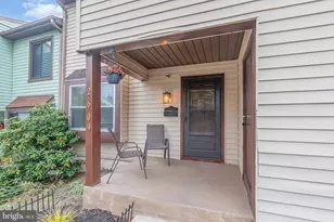 2609 Cranberry Cir, Harrisburg, PA 17110 - Photo 3