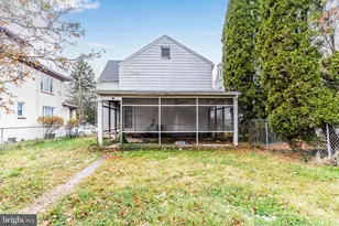 328 N Spring St, Middletown, PA 17057 - Photo 3