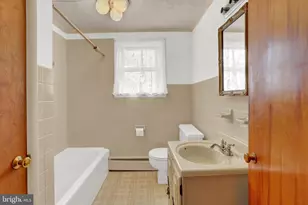 6221 Blue Bird Ave, Harrisburg, PA 17112 - Photo 19