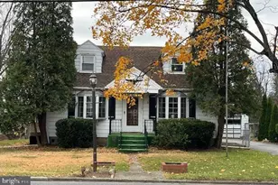 6221 Blue Bird Ave, Harrisburg, PA 17112 - Photo 1