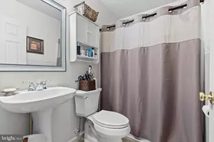 237 Timber View Dr, Harrisburg, PA 17110 - Photo 19