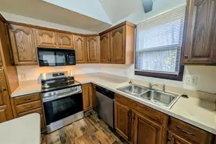 5905 Larue St, Harrisburg, PA 17112 - Photo 5