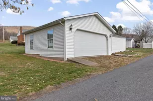 1420 N 2nd St, Lykens, PA 17048 - Photo 33