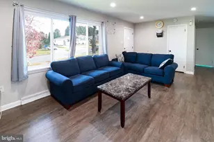 690 Carbon Ave, Harrisburg, PA 17111 - Photo 9