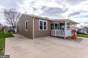 104 Nissley Dr, Middletown, PA 17057 - Photo 9