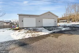 599 E Market St, Williamstown, PA 17098 - Photo 33