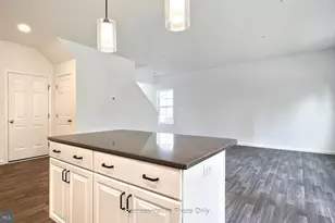 7856 Oakbrook Dr, Harrisburg, PA 17112 - Photo 11