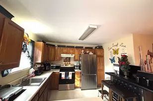 7225 Capital Dr, Harrisburg, PA 17111 - Photo 5