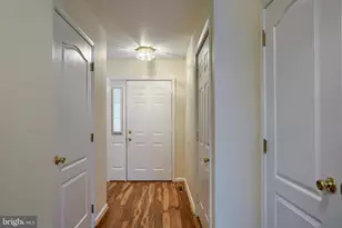 220 Forest Oak Ln, Harrisburg, PA 17110 - Photo 5