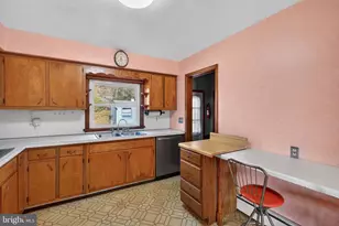 7710 Valleyview Ave, Harrisburg, PA 17112 - Photo 9