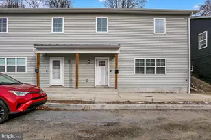 15 N 2nd St, Steelton, PA 17113 - Photo 1