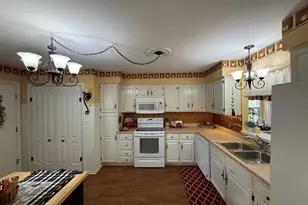 1069 Country Hill Dr, Harrisburg, PA 17111 - Photo 13