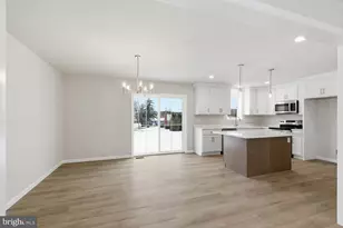 819 3rd Ave, Hershey, PA 17033 - Photo 5