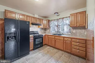 1029 4th Ave, Harrisburg, PA 17113 - Photo 13