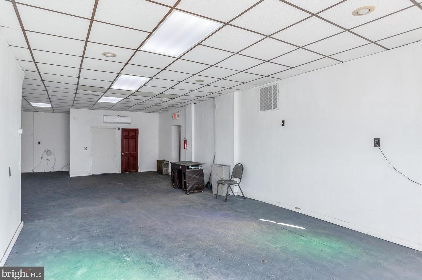 7125 Marshall Rd, Upper Darby PA  19082-4307 exterior