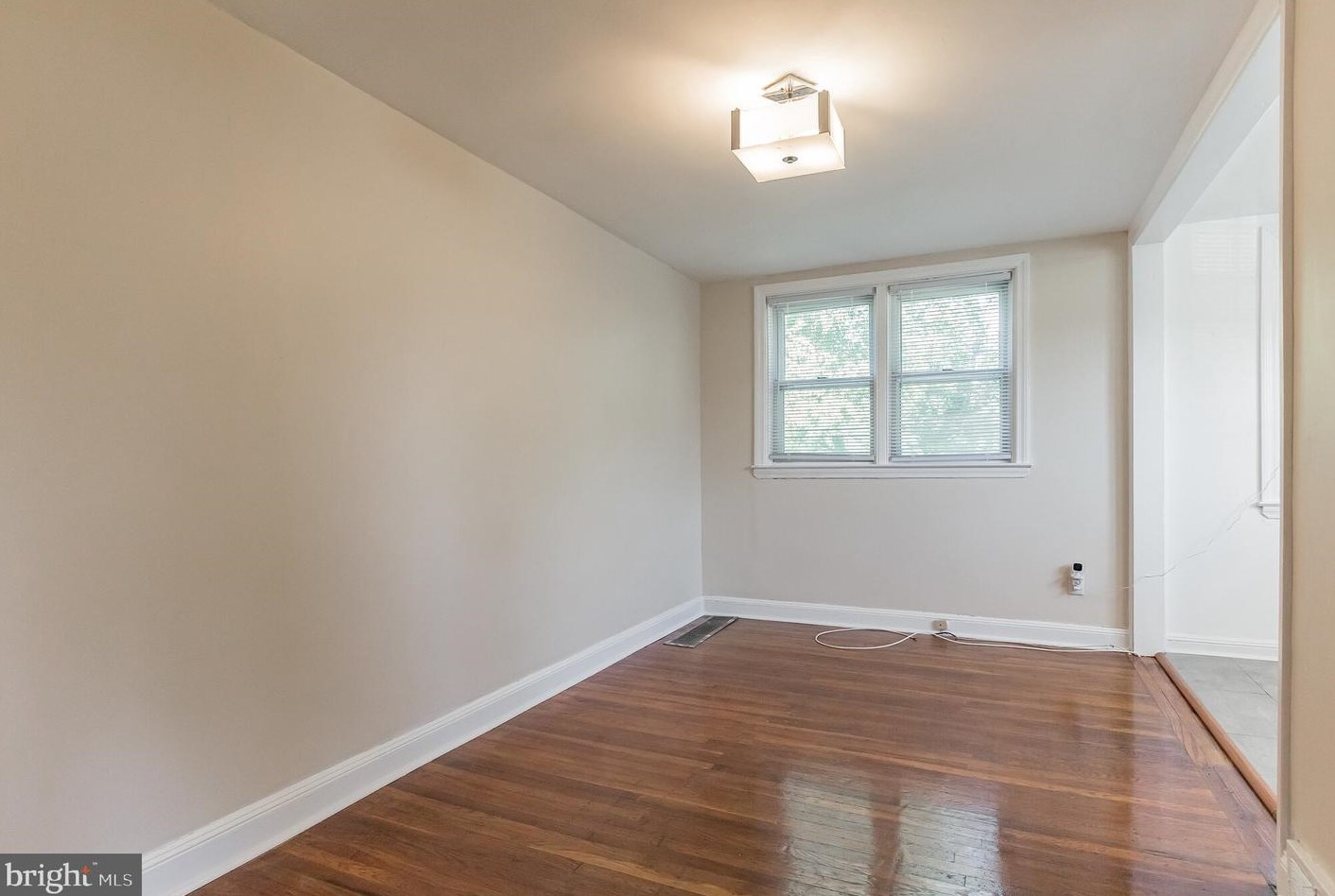 437 21 St, Chester PA 19013-5513 exterior