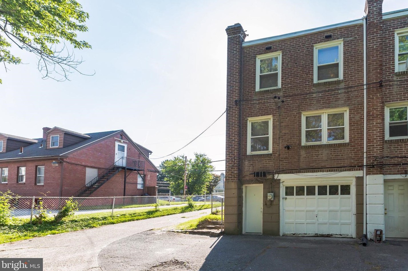 437 21 St, Chester PA 19013-5513 exterior