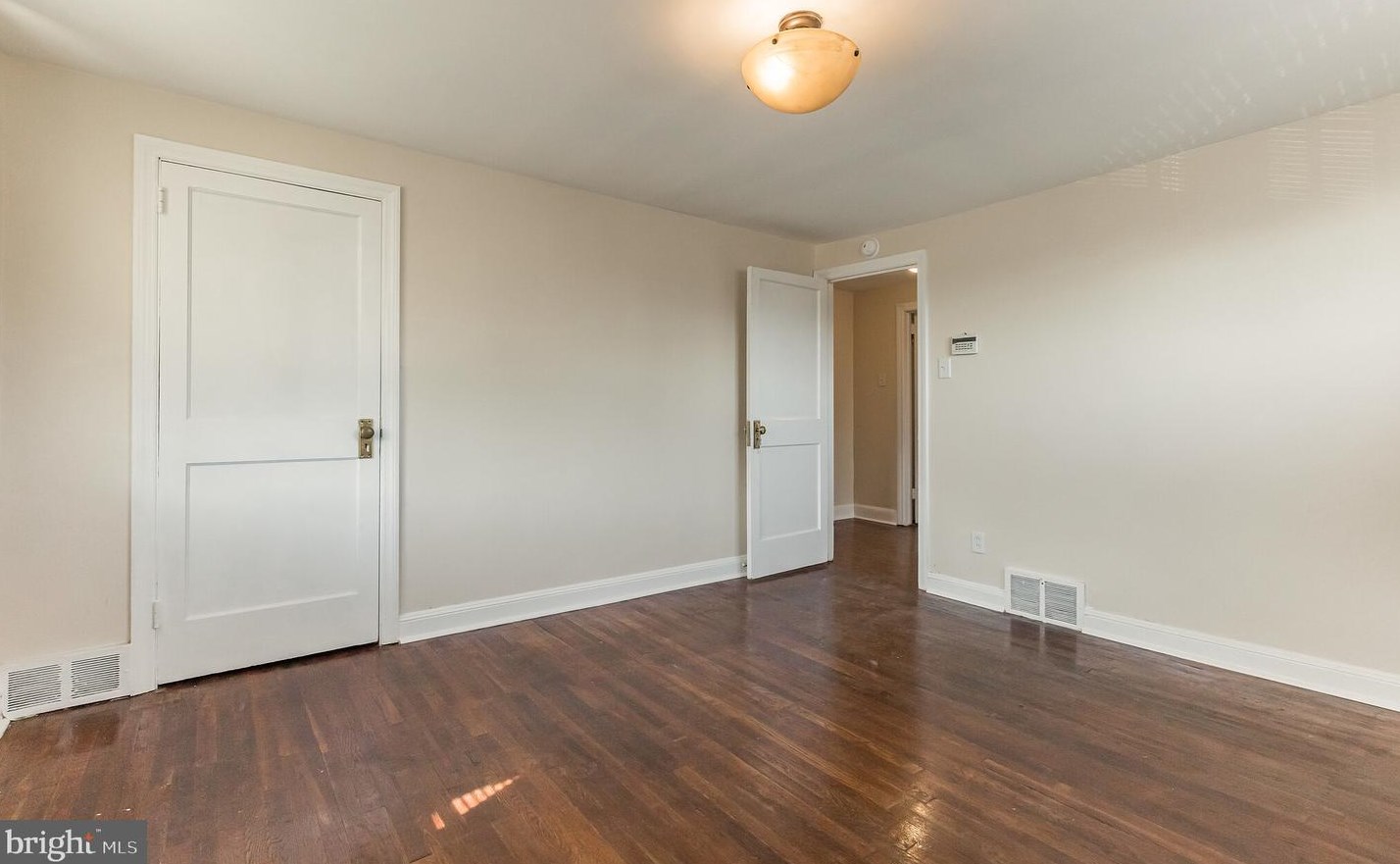 437 21 St, Chester PA 19013-5513 exterior