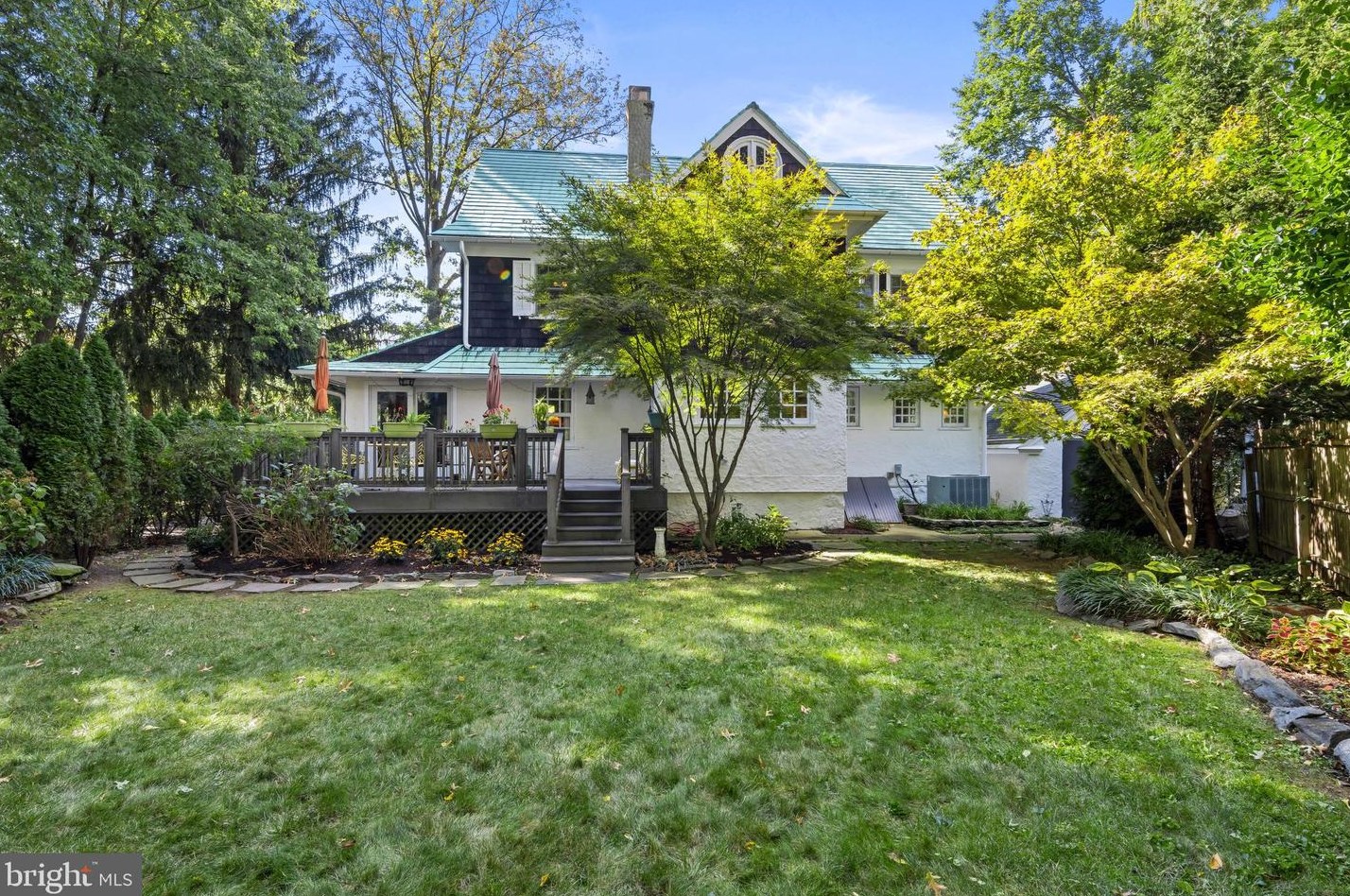 105 Cornell Ave, Swarthmore PA 19081-1933 exterior