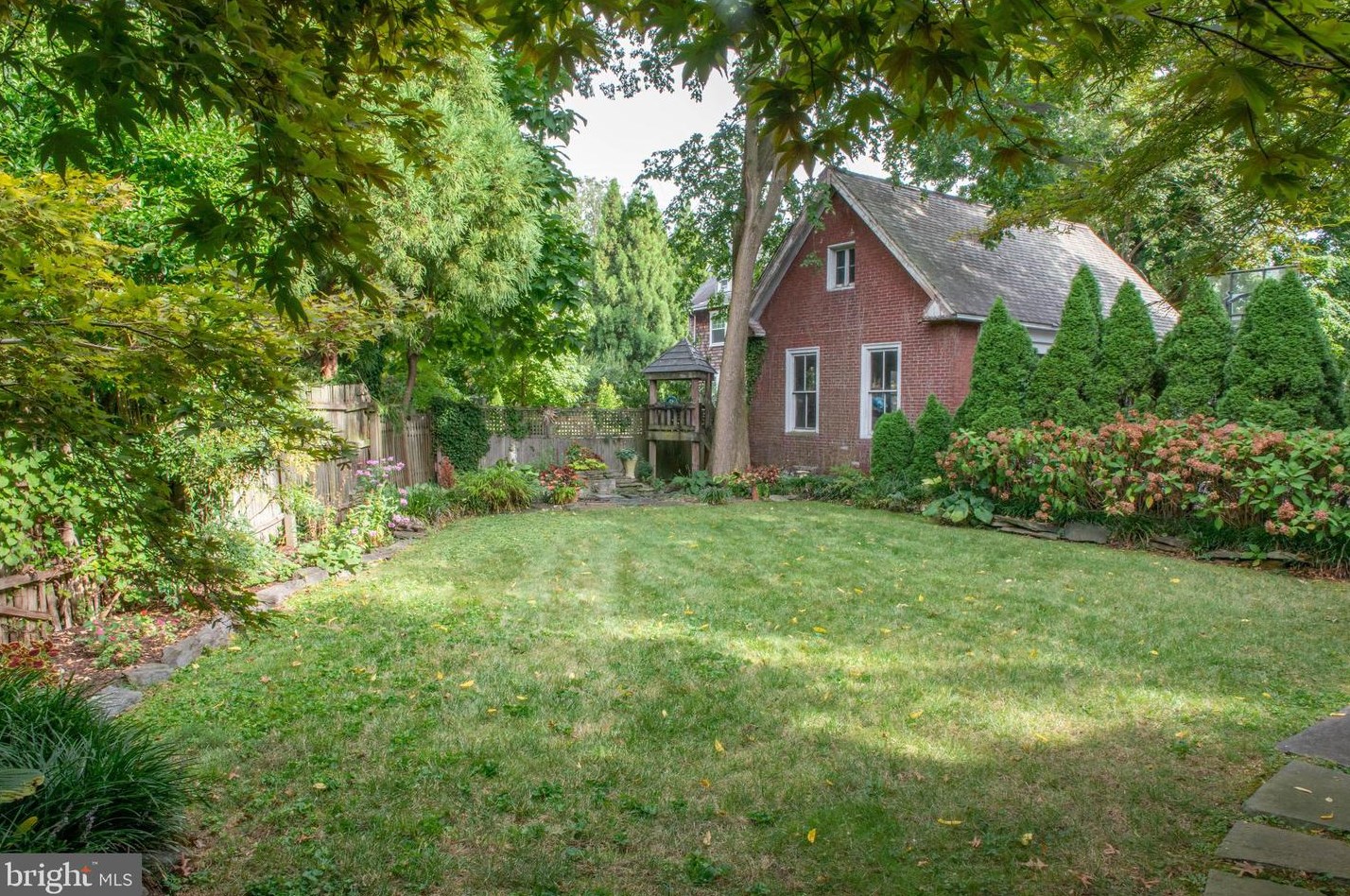 105 Cornell Ave, Swarthmore PA 19081-1933 exterior