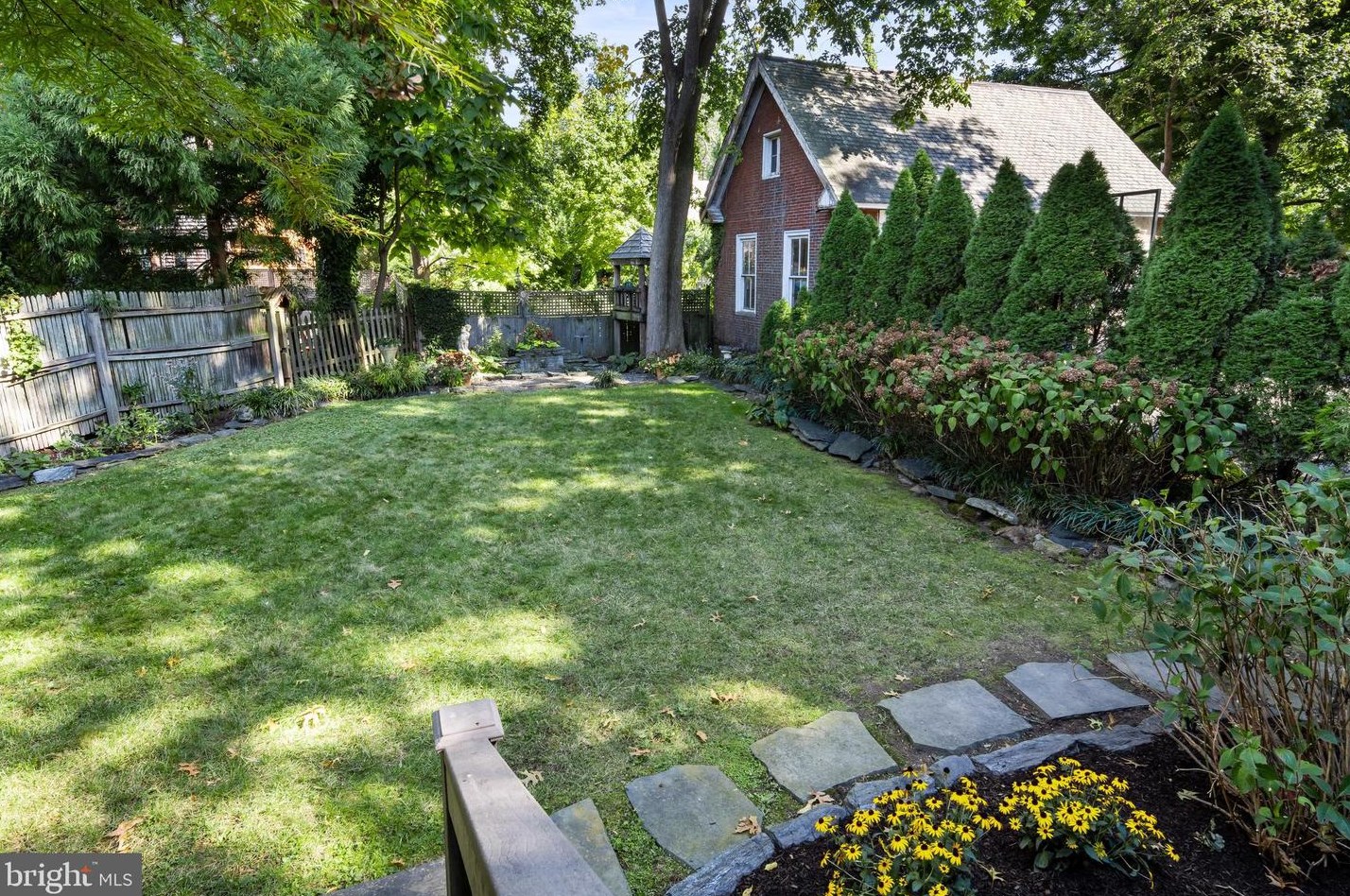 105 Cornell Ave, Swarthmore PA 19081-1933 exterior