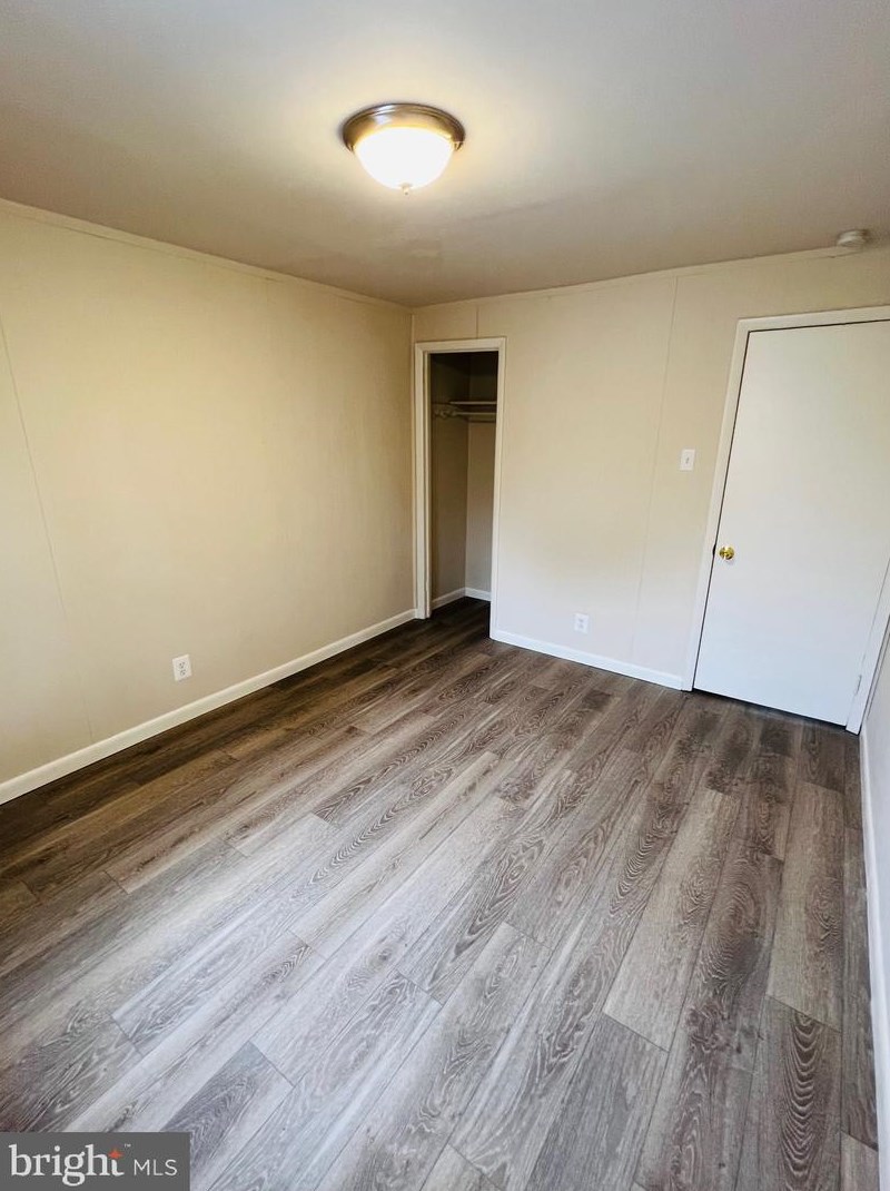 536 69th St, Upper Darby PA 19082-4102 exterior