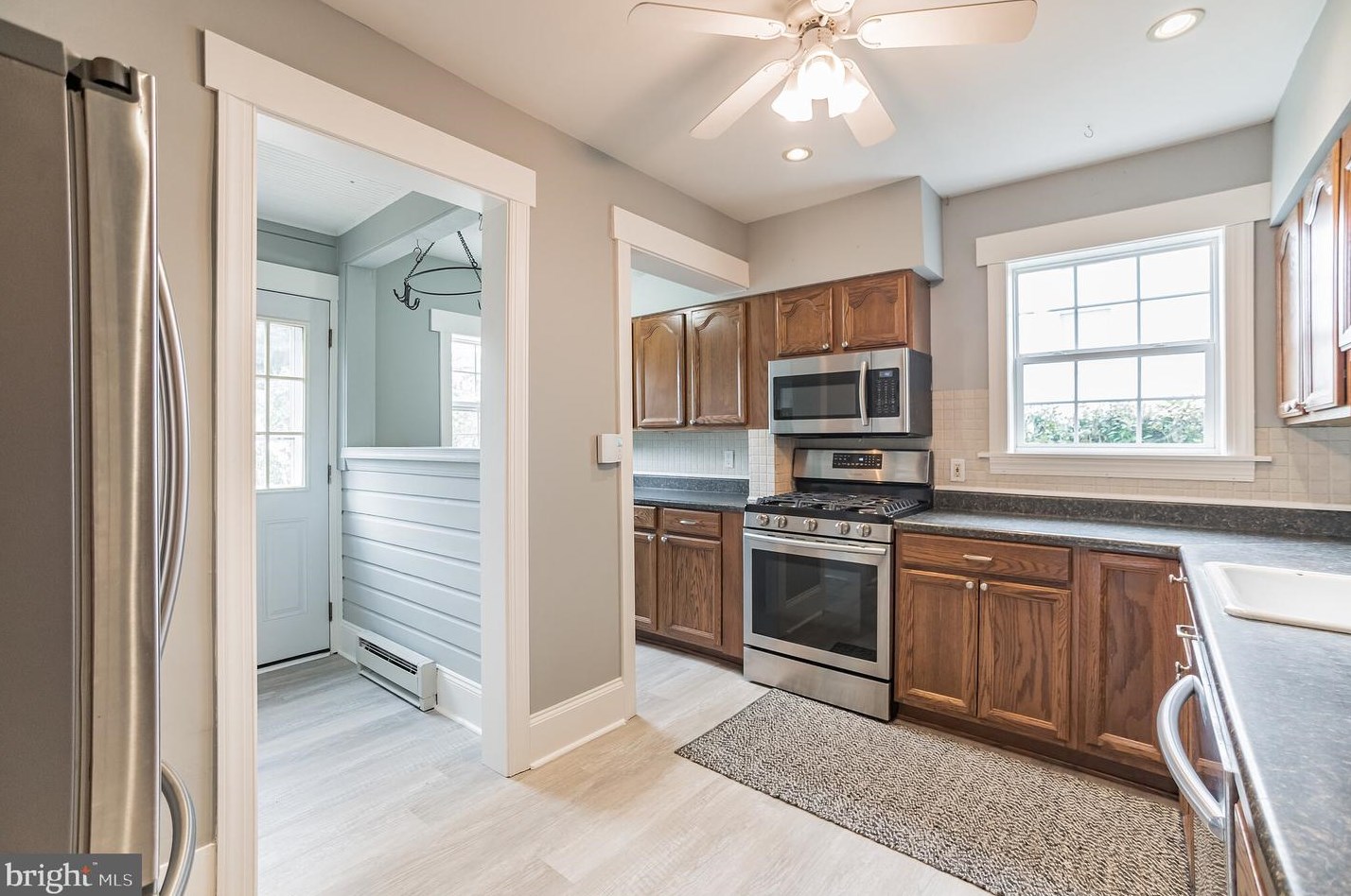 108 Lynn Blvd, Upper Darby PA 19082-1216 exterior